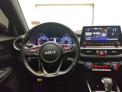 Used 2023 Kia Forte GT-Line image 22