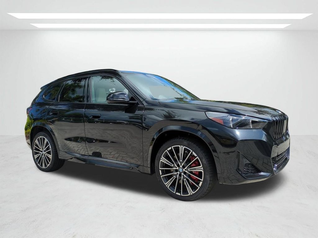 New 2027 BMW X1 xDrive28i AWD/4WD image 2