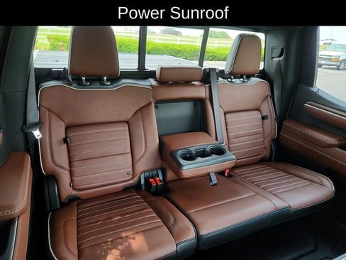 Used 2025 GMC Sierra 1500 Denali Ultimate AWD/4WD image 31