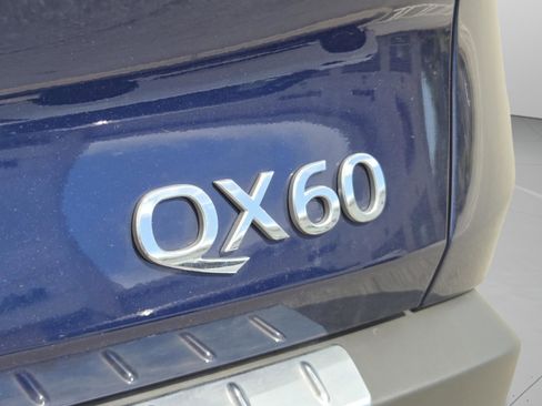 Used 2023 INFINITI QX60 Luxe w/ Performance Audio Package AWD/4WD image 35