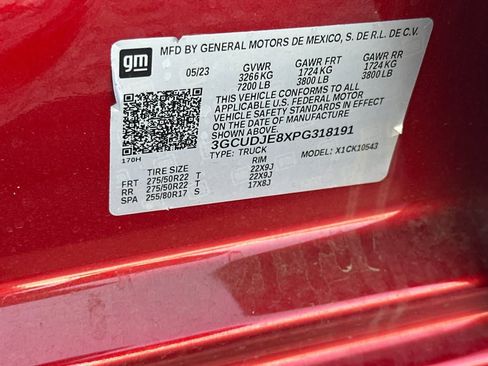 Used 2023 Chevrolet Silverado 1500 High Country w/ High Country Premium Package AWD/4WD image 29