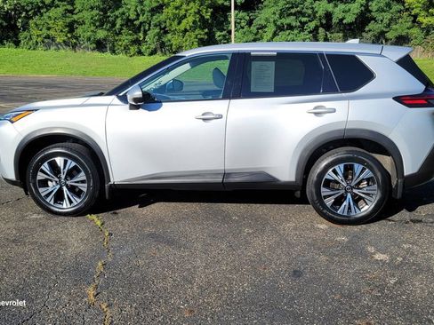 Used 2021 Nissan Rogue SV FWD image 7