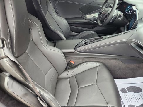 Used 2025 Chevrolet Corvette Stingray Coupe w/ Battery Protection Package image 16