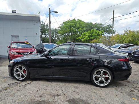 Used 2019 Alfa Romeo Giulia Ti Sport w/ Quick Order Package 22U Sport RWD image 5