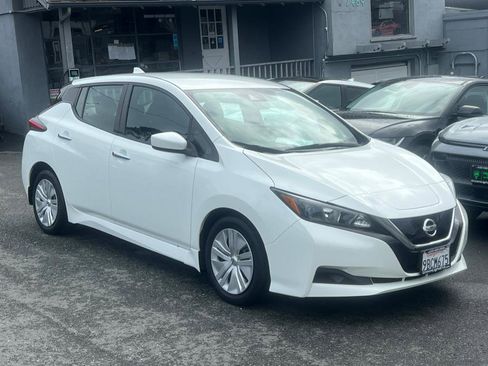 Used 2021 Nissan Leaf S w/ S Charge Package image 3