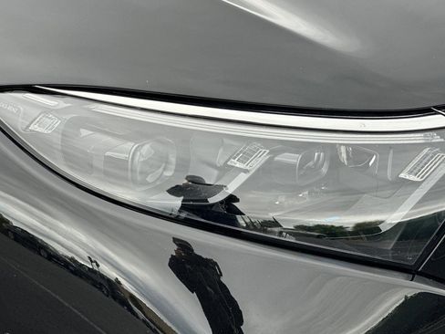 Certified 2024 Mercedes-Benz EQS 580 4MATIC Sedan image 10
