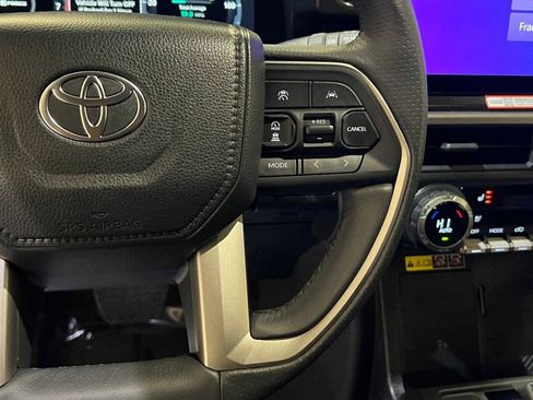 Certified 2025 Toyota 4Runner Limited image 20