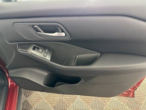 Used 2026 Nissan Rogue SV w/ Cold Weather Package FWD image 22