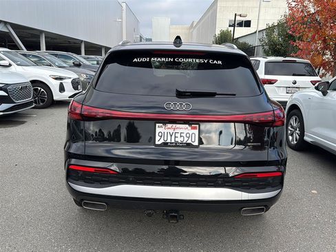 Used 2025 Audi Q5 Premium Plus w/ Premium Plus image 6