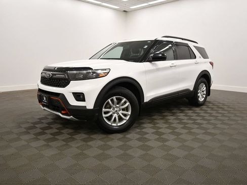 Used 2023 Ford Explorer Timberline w/ Timberline Technology Package AWD/4WD image 2