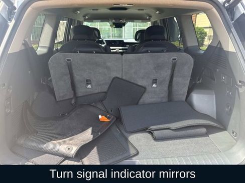 Used 2024 Kia EV9 Light Long Range image 13