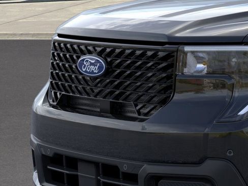 New 2026 Ford Maverick Lariat w/ Black Appearance Package image 18