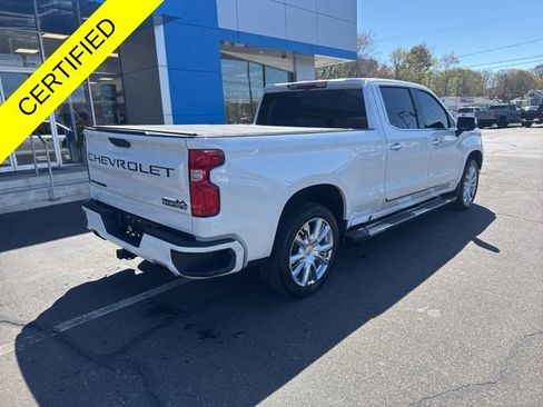 Used 2023 Chevrolet Silverado 1500 High Country w/ High Country Premium Package AWD/4WD image 13