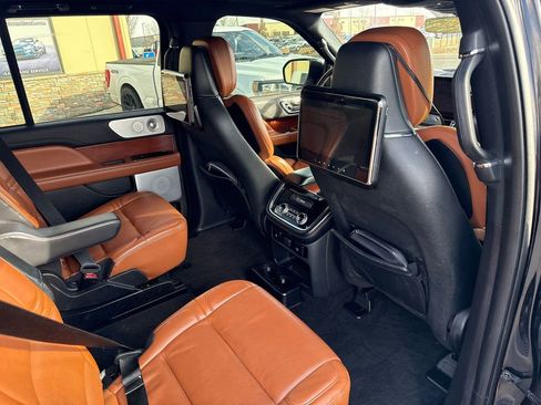 Used 2020 Lincoln Navigator L Reserve w/ Equipment Group 208A Reserve AWD/4WD image 81