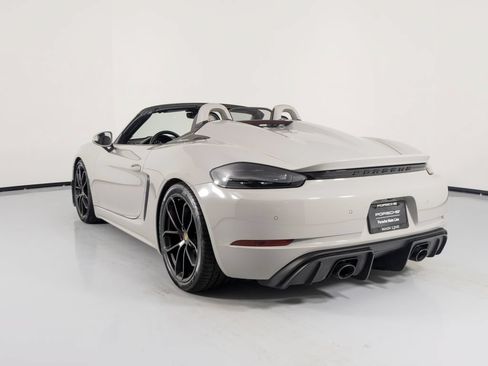 Certified 2021 Porsche 718 Boxster Spyder RWD image 3