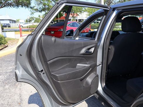 Used 2024 Chevrolet Trax LS w/ Driver Confidence Package FWD image 21
