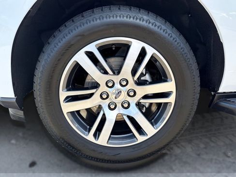 Used 2024 Ford Expedition Max Limited RWD image 15