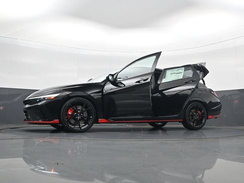 New 2026 Hyundai Elantra N FWD image 34