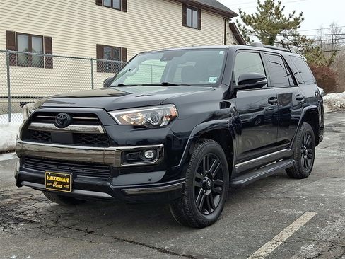 Used 2021 Toyota 4Runner Nightshade image 3
