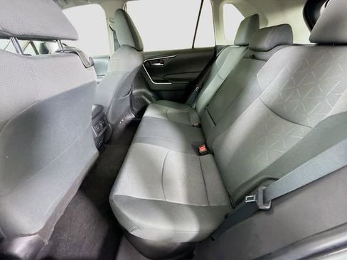 Certified 2022 Toyota RAV4 XLE w/ Convenience Package image 24