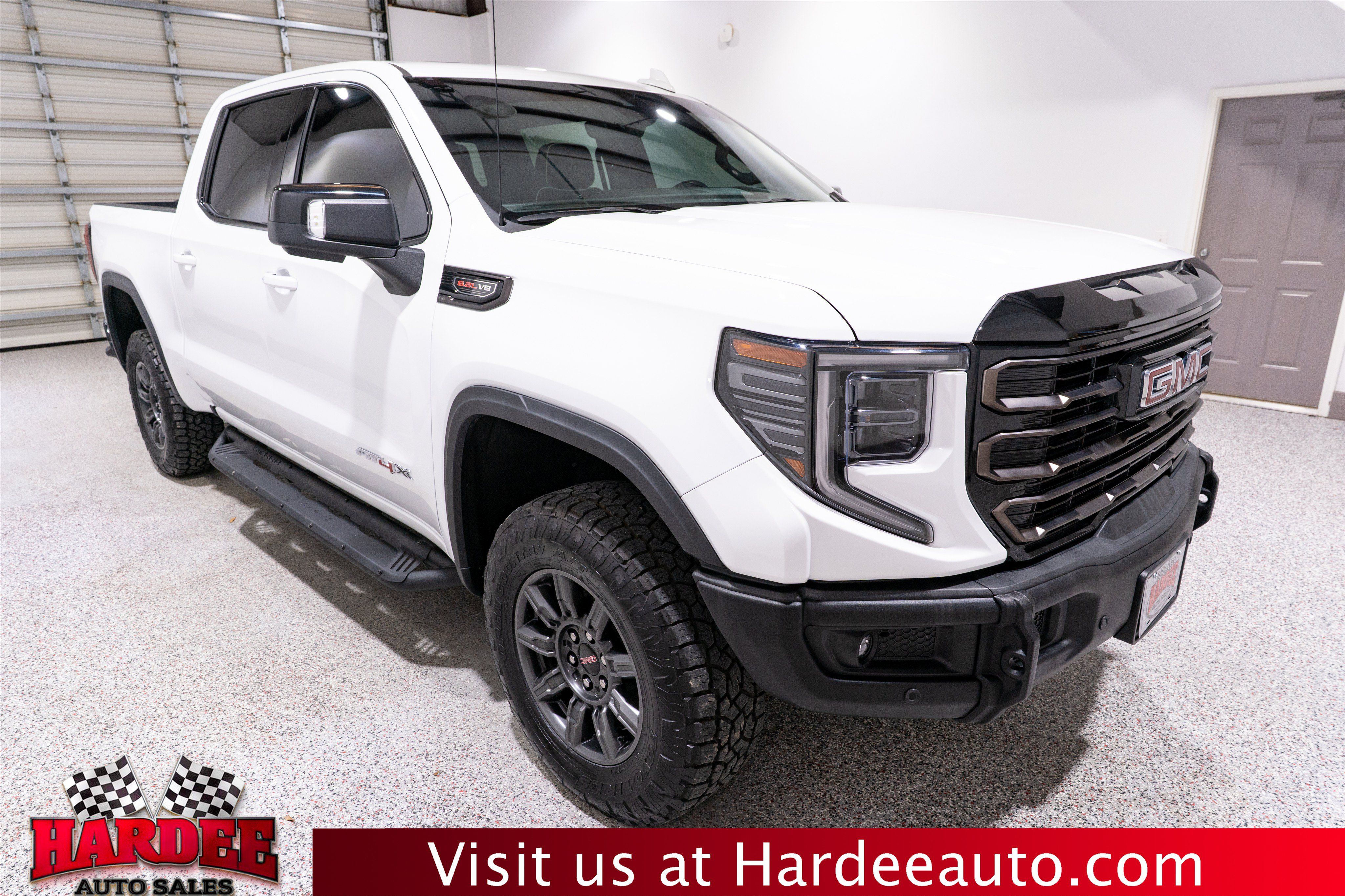 Used 2024 GMC Sierra 1500 AT4X AWD/4WD image 6