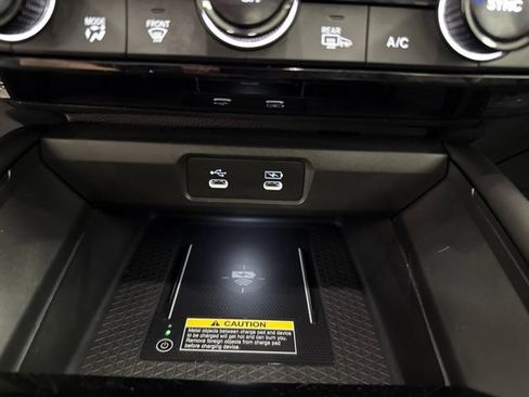 Certified 2024 Honda Accord Touring image 34