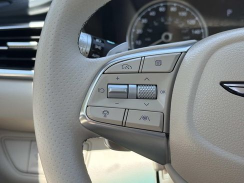 Used 2026 Genesis G70 2.5T Prestige RWD image 11