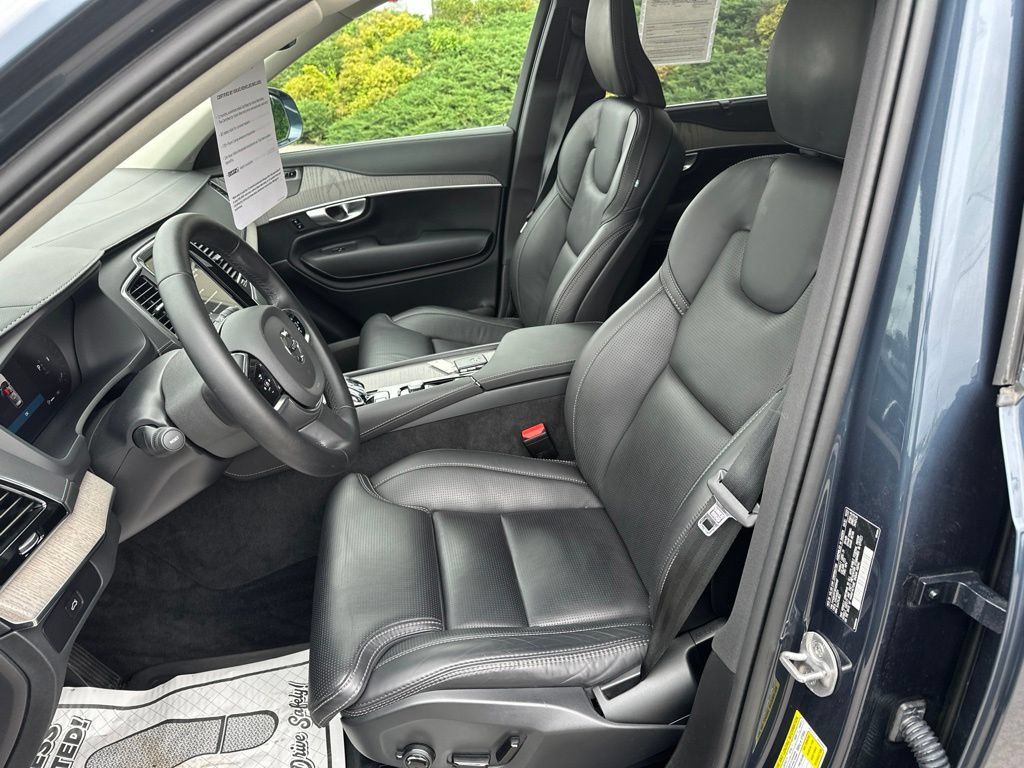 Certified 2024 Volvo XC90 B6 Ultimate w/ Protection Package Premier AWD/4WD image 22