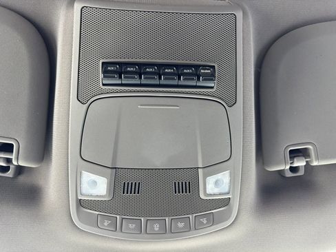 Used 2018 Ford F250 XL w/ Power Equipment Group image 26