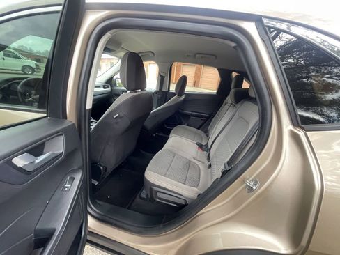 Used 2021 Ford Escape SE AWD/4WD image 10