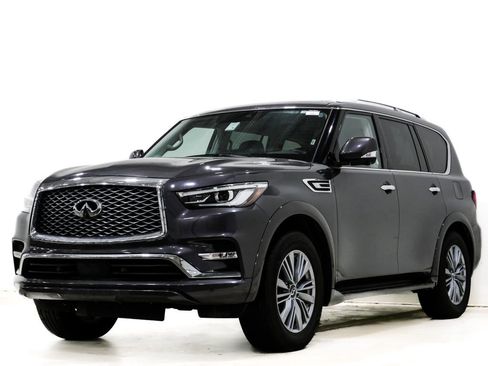 Used 2024 INFINITI QX80 Luxe image 3