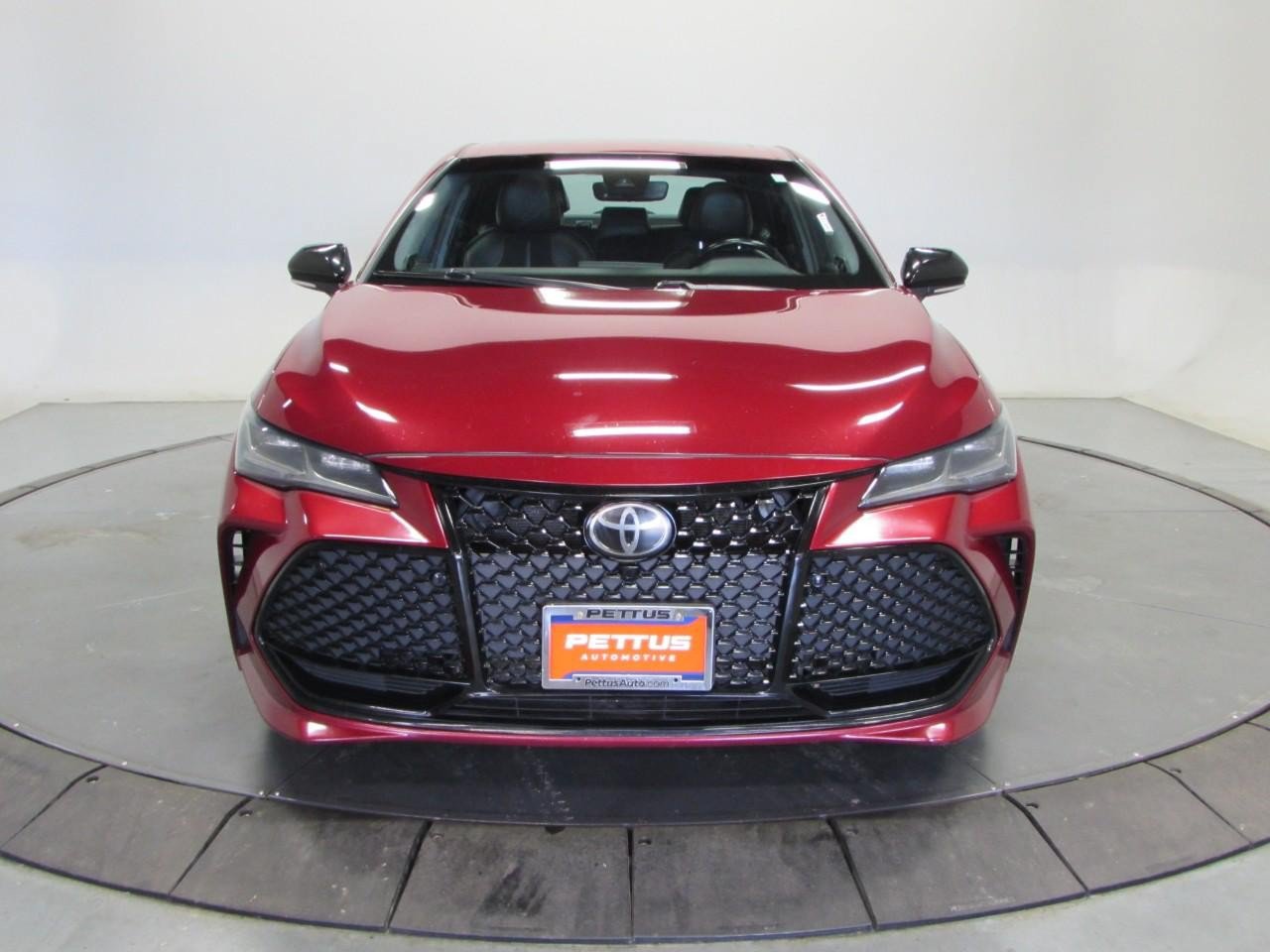Used 2019 Toyota Avalon Touring w/ All Weather Liner Package FWD image 2