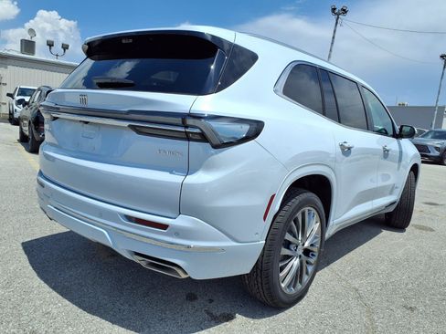New 2026 Buick Enclave Avenir w/ Super Cruise Package AWD/4WD image 21