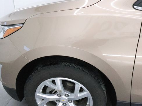 Used 2018 Chevrolet Equinox Premier image 30