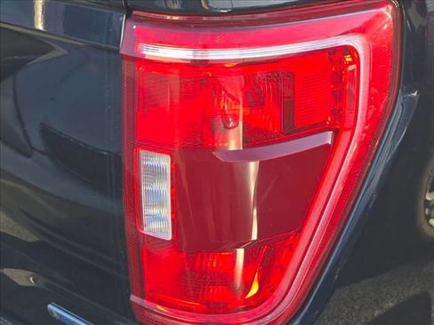 Used 2023 Ford F150 XLT image 29