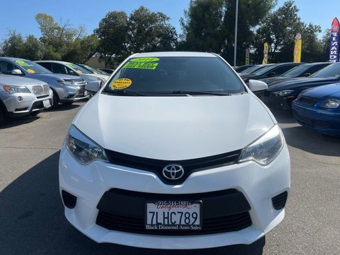 Used 2014 Toyota Corolla L image 2