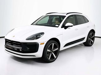 New 2026 Porsche Macan video 1