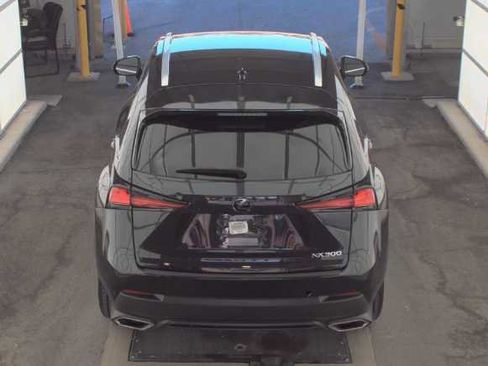 Used 2018 Lexus NX 300 FWD image 7