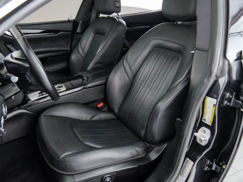 Used 2016 Maserati Quattroporte S RWD image 31