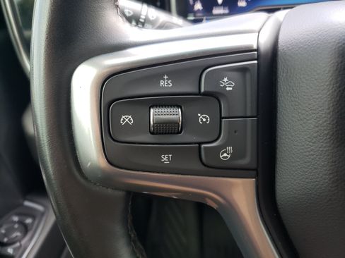 Used 2024 Chevrolet Silverado 2500 LT AWD/4WD image 15