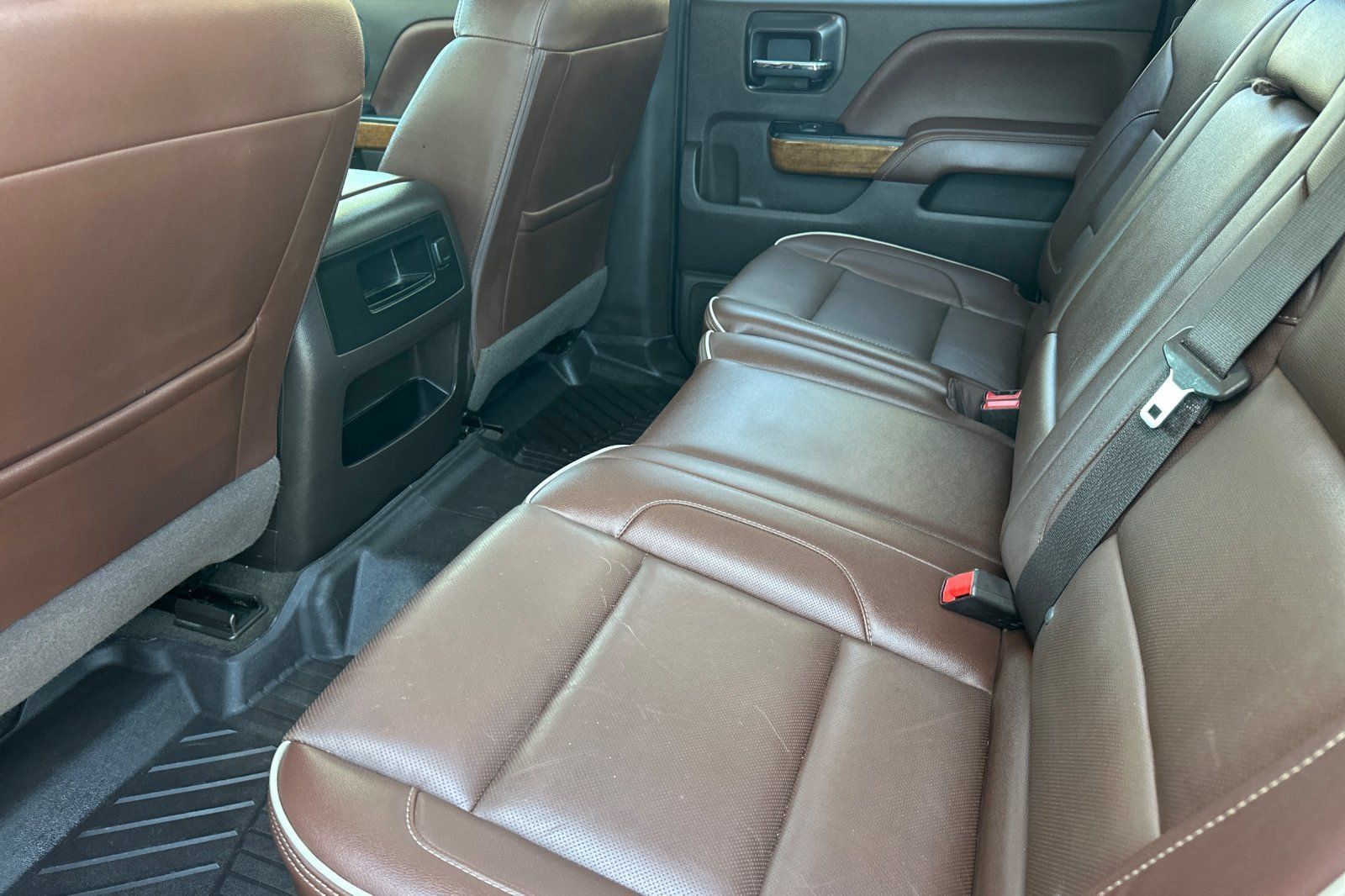 Used 2018 Chevrolet Silverado 3500 High Country w/ Duramax Plus Package AWD/4WD image 12