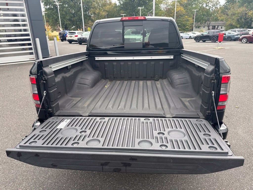 Used 2023 Nissan Frontier PRO-4X w/ Pro Convenience Package AWD/4WD image 14