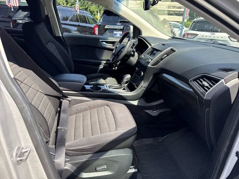 Used 2017 Ford Edge SEL AWD/4WD image 27