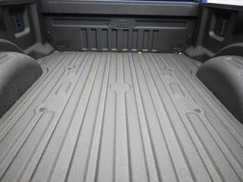 New 2026 Ford F250 Lariat w/ Black Appearance Package AWD/4WD image 12