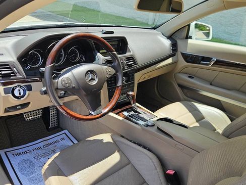 Used 2010 Mercedes-Benz E 550 Coupe image 61
