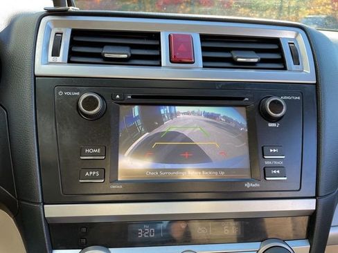 Used 2017 Subaru Legacy 2.5i w/ Alloy Wheel Package image 18