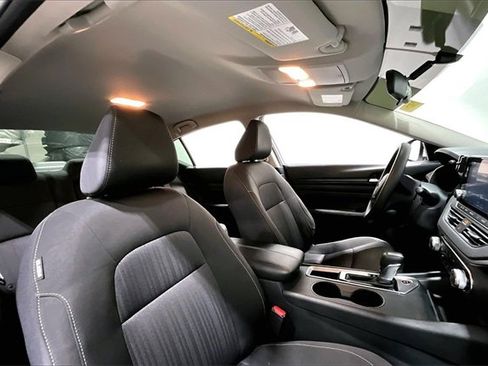 Used 2020 Nissan Altima 2.5 S image 16