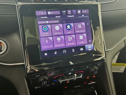 New 2025 Jeep Grand Cherokee Laredo X w/ Luxury Tech Group I image 15