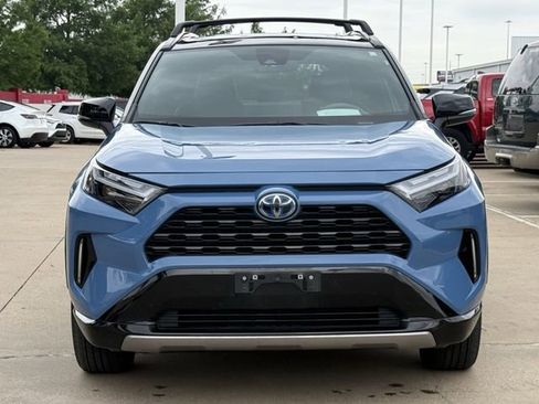 Used 2023 Toyota RAV4 XSE AWD/4WD image 8