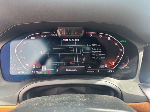 Used 2021 BMW M440i Convertible w/ Executive Package image 7